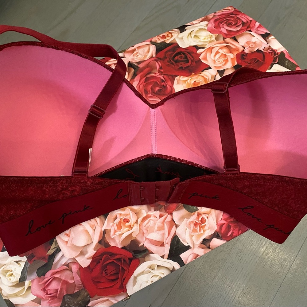 ❤️VS PINK BRALETTE❤️ - Picture 5 of 5